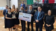 Reconocen a ganadora de Medalla al Mérito Cultural Hugo Rascón Banda
