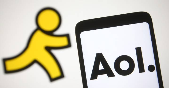 Bending Spoons is buying AOL for some reason