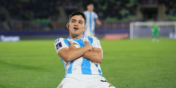 “Me levanto a las cuatro y media de la mañana para cumplir mi sueño”: la promesa de Boca que se convirtió en figura del Mundial Sub 20