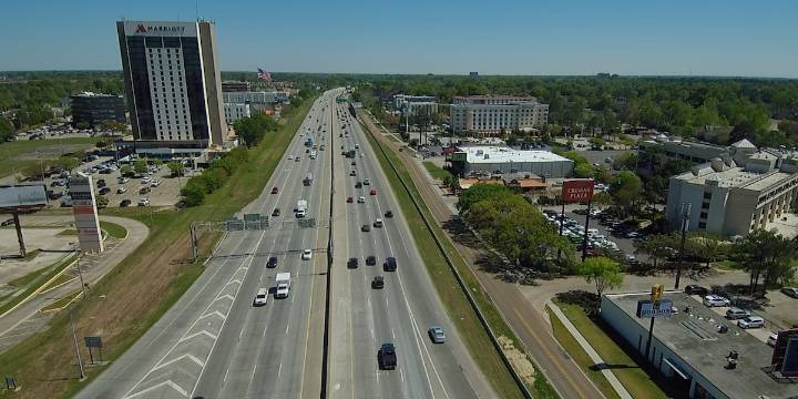 I-10 sound walls in Baton Rouge set to get cleaned with drones