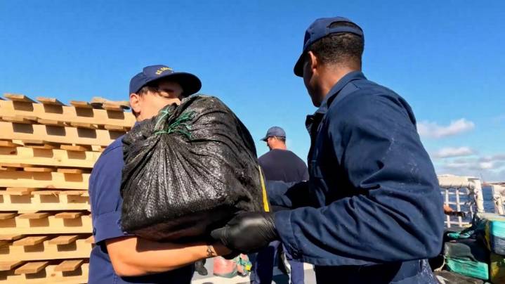 USCG offloads $94.5 million worth of cocaine and marijuana in Fort Lauderdale