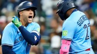 Blue Jays aplastan a Mariners con 5 jonrones en remontada épica