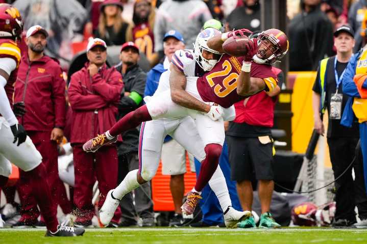 Lions sign Super Bowl-winning cornerback to practice squad, waive familiar safety