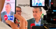 Sanz acometerá una reorganización completa de la unidad de mama del Virgen del Rocío