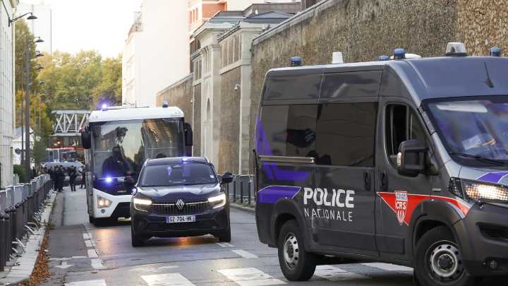 Dos agentes acompañan a Nicolas Sarkozy en la cárcel ante las amenazas que pesan sobre él