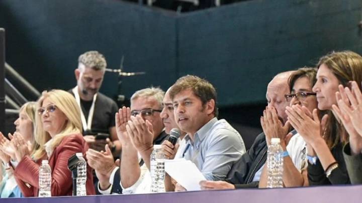 El gobierno quiere excluir de la cuenta peronista a nueve provincias: "Se hacen trampa en el solitario"