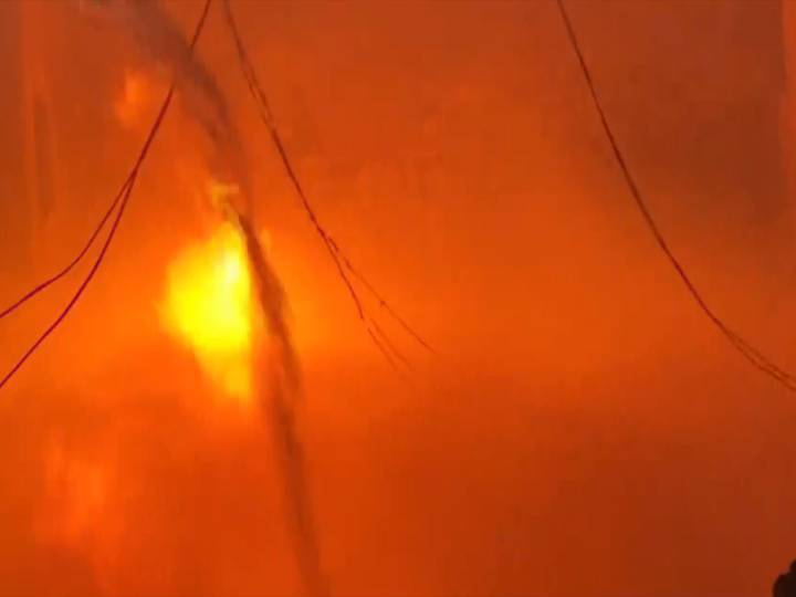 Uttar Pradesh: Fire erupts at a godown in Mainpuri