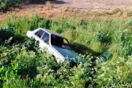 Salió del boliche, despistó y terminó en un zanjón: la policía lo halló luego de varias horas