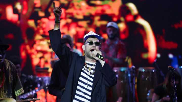 Damon Albarn, Meme y Ricky Muñoz de Intocable Comparten Escenario en CDMX