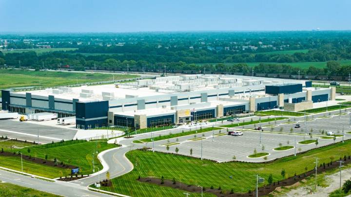 Walmart opens Kansas beef plant as it tightens grip on supply chain