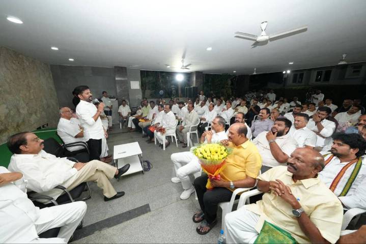 Jubilee Hills by election: Kammas offer support to Congress, meet CM