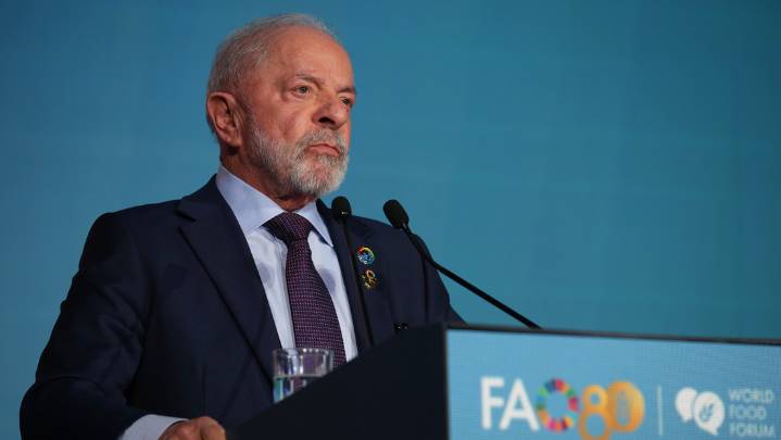 "No bajamos la cabeza": Lula destaca que Brasil no se doblegó ante Trump