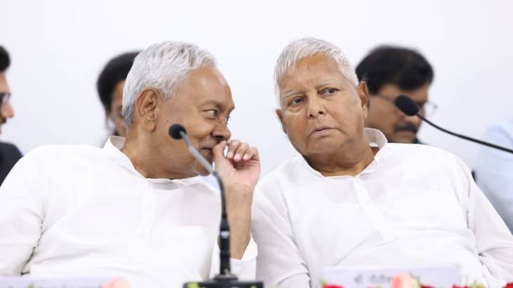 Nitish, Lalu houses have a sleepless night, as tempers boil over on tickets