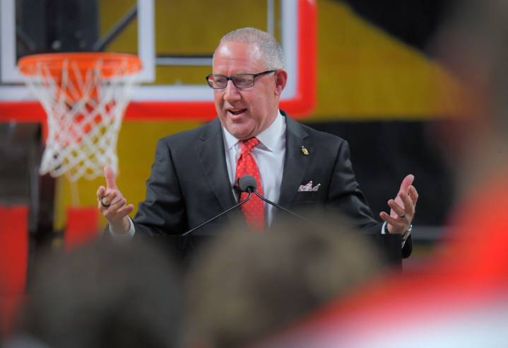 Maryland men’s basketball deals with injuries before opener