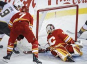 Eichel scores twice, Golden Knights double Flames 4