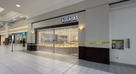 Police investigating jewellery store robbery at Pickering Town Centre