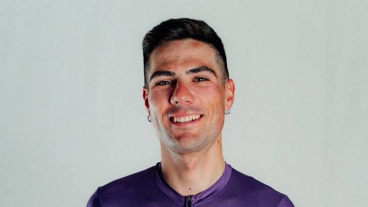 Mario Aparicio, expulsado de por vida de China por poner el emoji de un cerdo en Strava