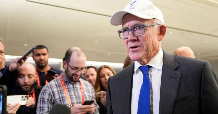 Tuesday's NFL notebook: Jets owner blames 0