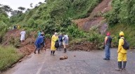 Invierno causa derrumbes y cierre en la carretera Tumaco