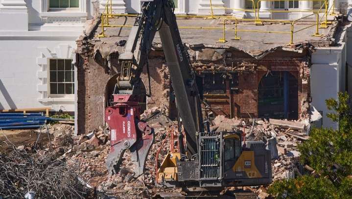 White House East Wing demolished as Trump moves forward with ballroom construction, AP photos show