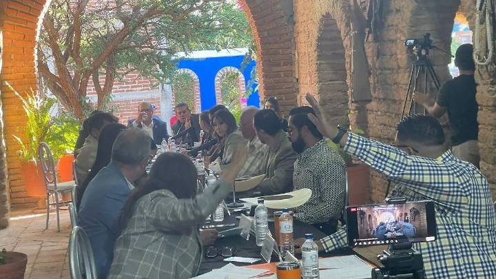 Turna cabildo a comisiones unidas la propuesta “Cerro de la Cruz o Vialidad de los Jales”