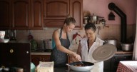 Rollos de chocolate: la receta de las abuelas que se hace en minutos y siempre es un éxito asegurado