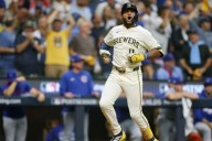 Jackson Chourio impulsa a Milwaukee hacia la gloria