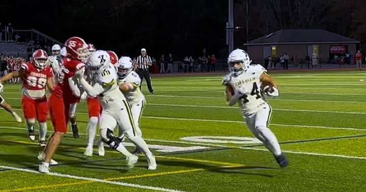 Christian McIntyre’s three TDs lift Xaverian football past Saint John’s