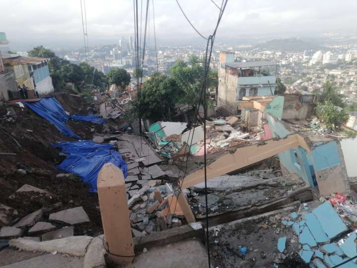Extienden Alerta Amarilla en el Distrito Central por 72 horas por saturación de suelos