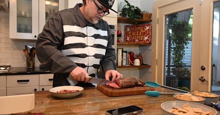 How to plan for a ghoulishly groovy Halloween party where all the recipes are gluten free