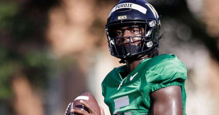 Wake Forest reserve QB helps Deacons whip Oregon State