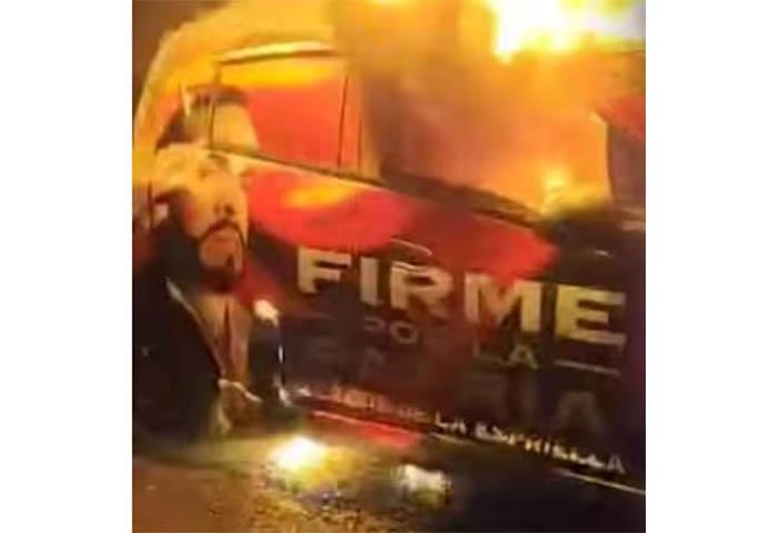ELN negó responsabilidad en ataque a vehículo con publicidad de Abelardo de la Espriella