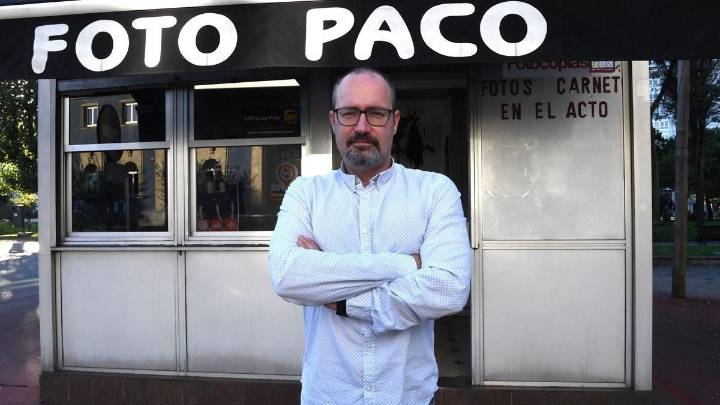 Las fotos del DNI «cruzan los dedos»
