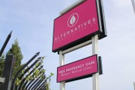 More anti-abortion pregnancy centers offer medical services as Planned Parenthood clinics close