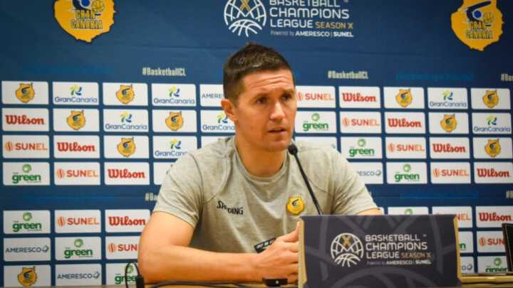 Lakovic: "Tenemos que intentar mantener nuestra concentración durante cuarenta minutos"