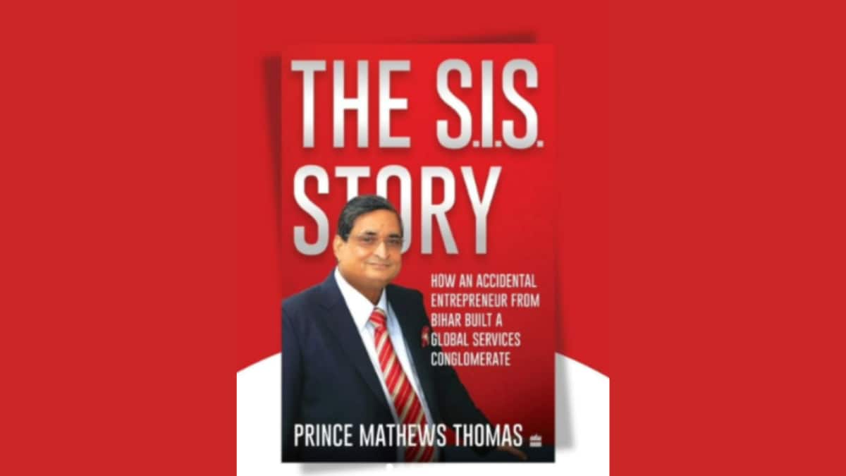Book Extract | The Boy Who Brewed Tea For Golwalkar And Reported The Bangladesh War