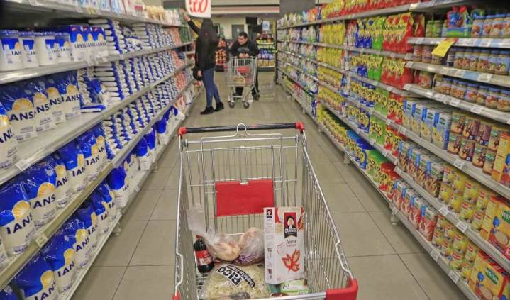 Conoce cómo funcionará el comercio del Gran Concepción durante este viernes feriado