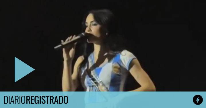 Lali paró el show y le contestó a Bullrich por sus repudiables dichos sobre el feminismo