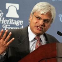 US advisor on India accused of taking documents, meeting Chinese