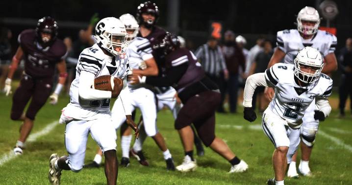 Schalmont football making late push up Class B power rankings