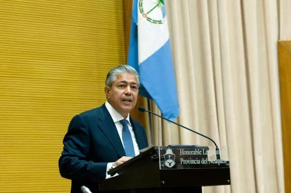 El Gobierno de Neuquén busca autorización para dos créditos internacionales por 300 millones de dólares