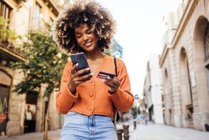 Turn Over a New Financial Leaf This Fall: Strategies for Credit Score Success