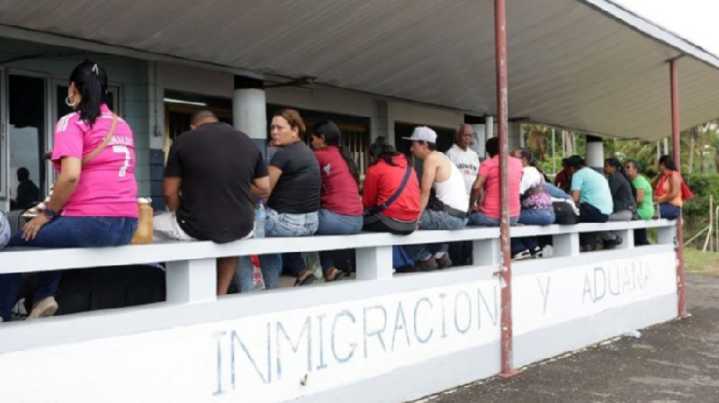 Trinidad y Tobago inicia deportación masiva de venezolanos