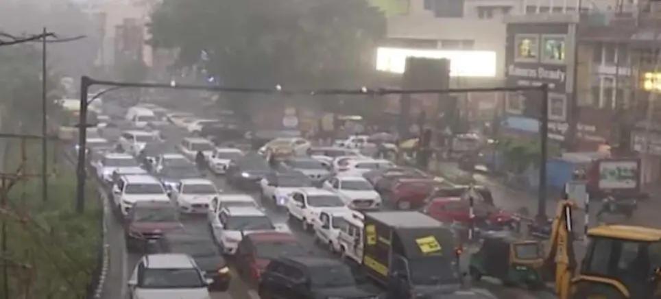 Heavy Rain Brings Bhubaneswar Traffic To A Standstill