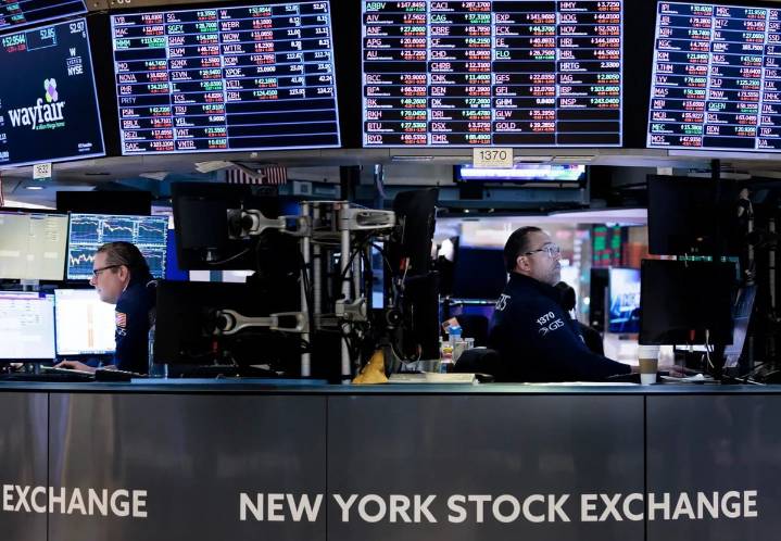 Dow Jones, S&P 500 y Nasdaq suben en la apertura del lunes tras el mensaje conciliador de Trump sobre China