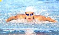 La costarricense Alondra Ortiz muestra su talento en la natación de los Juegos Centroamericanos