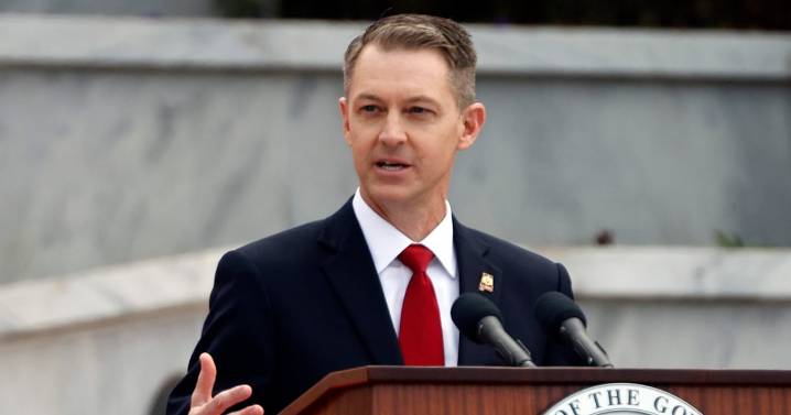 Secretary of State Allen proposal requiring natural born citizenship for elected officials gains sponsors in Senate, House