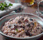 Risotto de hongos: receta italiana cremosa y elegante para sorprender en casa