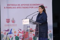 CDMX entrega apoyos a familias afectadas por lluvias en Iztapalapa