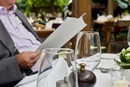 Nueva legislación en California: alérgenos deben ser visibles en menús de restaurantes grandes